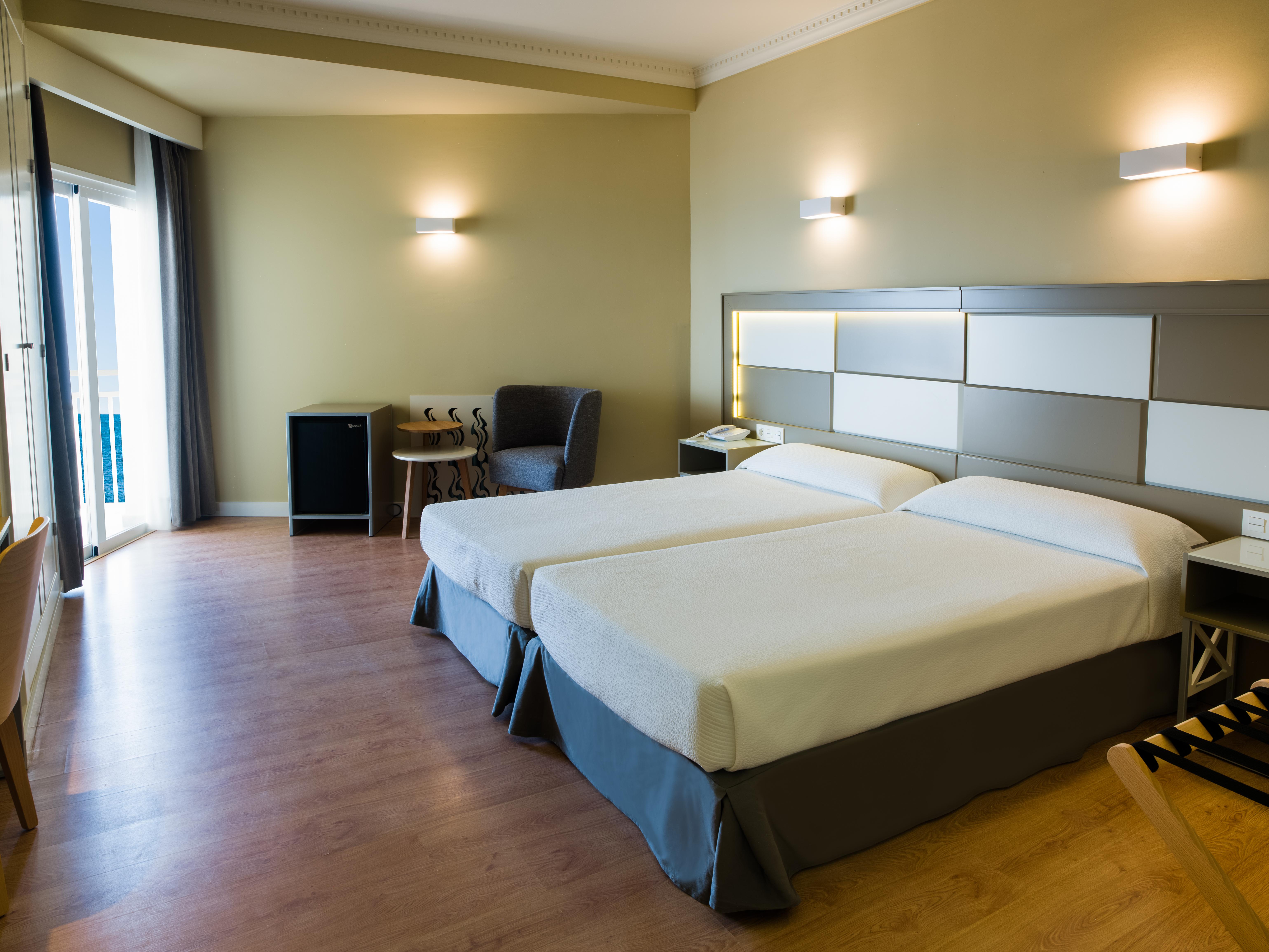 Hotel Monarque Torreblanca Фуэнхирола Экстерьер фото