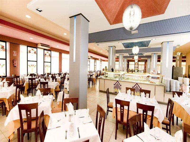 Hotel Monarque Torreblanca Фуэнхирола Экстерьер фото